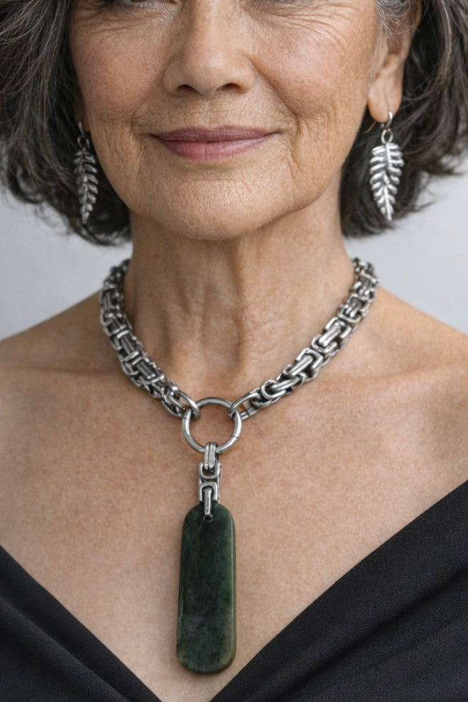 MADÉ Pou Mana  Pounamu Necklace